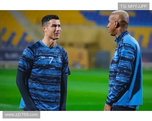 广州滑板队战术之争引发热议球迷与教练意见不一的背后故事